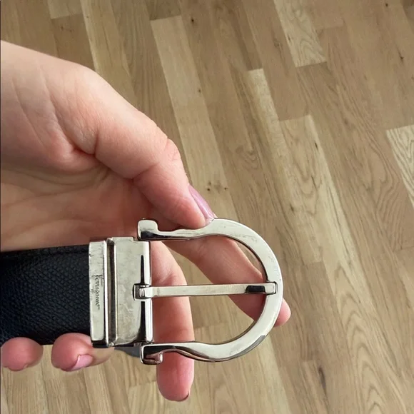 Salvatore Ferragamo Reversible Black Brown Leather Belt Silver Gancini Buckle - Picture 4 of 6